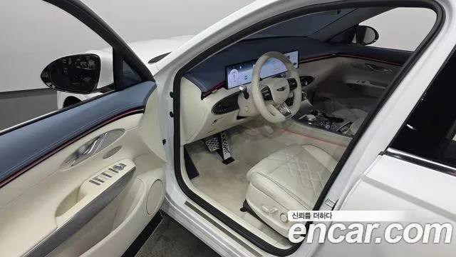 Genesis GV70 Electrified — Фото автомобиля 10