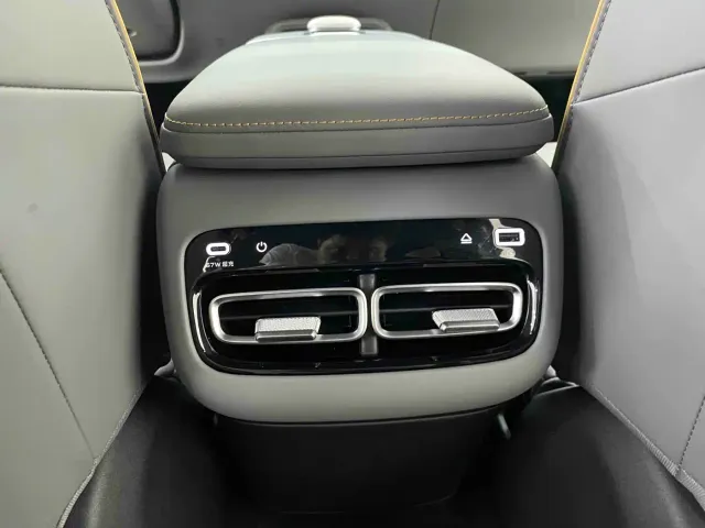 Changan Qiyuan A06 — Фото автомобиля 16
