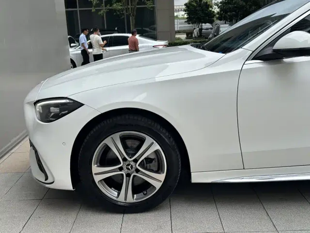 Mercedes-Benz C-Class — Фото автомобиля 5