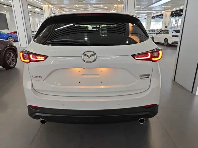 Mazda CX-5 — Фото автомобиля 5