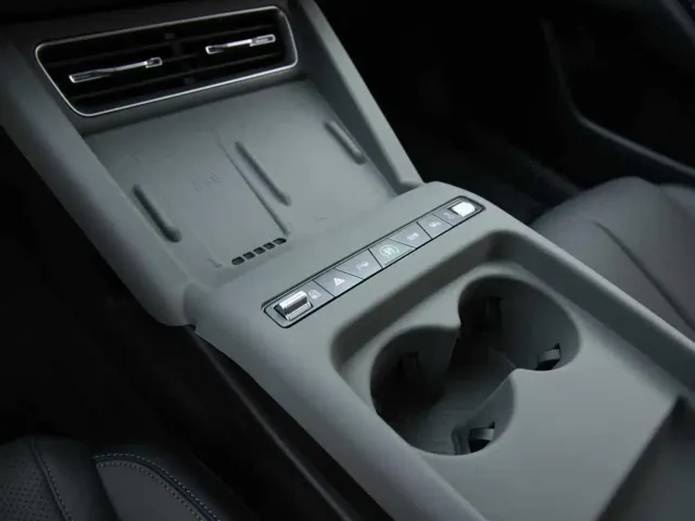 BYD Qin L 2025 EV 470KM Leading Edition — Фото автомобиля 13
