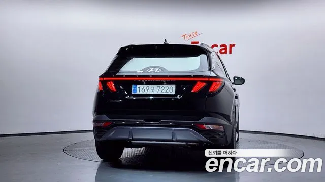 Hyundai Tucson Tucson (NX4) Бензин 1.6 турбо 2WD — Фото автомобиля 4