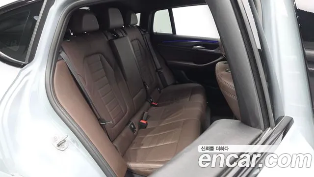BMW X4 xDrive20i M Sport — Фото автомобиля 11