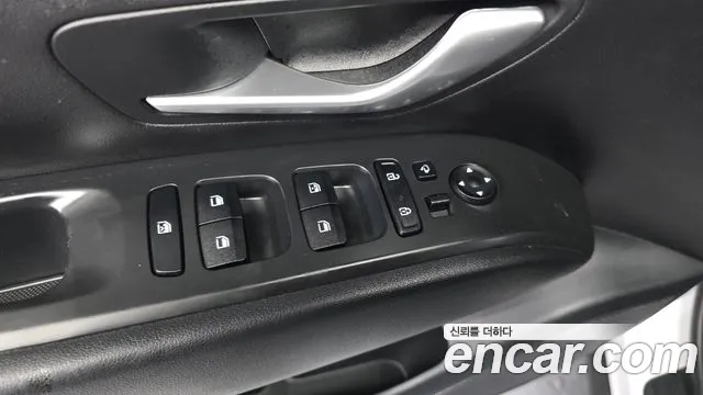Hyundai Tucson Tucson (NX4) Дизель 2.0 4WD — Фото автомобиля 27