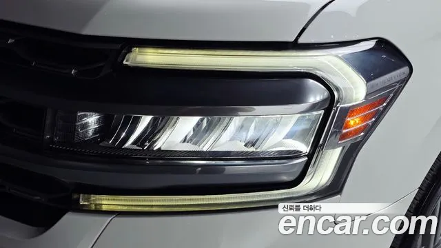 Ford Expedition — Фото автомобиля 7
