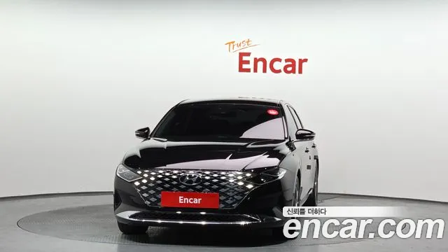 Hyundai Grandeur Новый Grandeur IG 3.0 LPi (Для проката) — Фото автомобиля 3