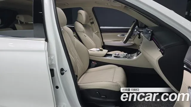 Genesis GV70 2.5T Бензин 2WD — Фото автомобиля 25