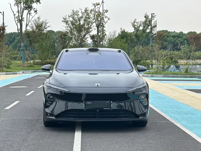 Nio ET7 — Фото автомобиля 2