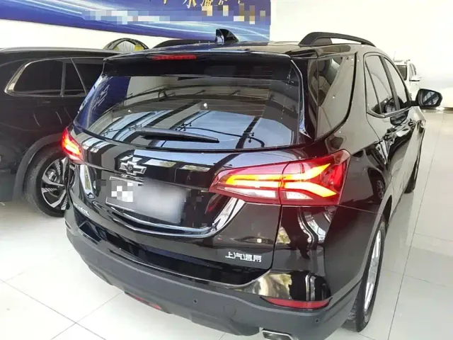 Chevrolet Equinox — Фото автомобиля 5