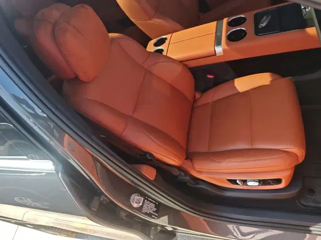 Li Auto L8 — Фото автомобиля 24