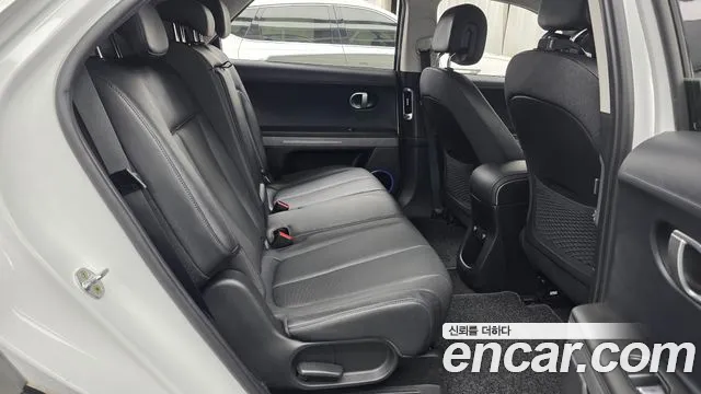 Hyundai Ioniq 5 — Фото автомобиля 12