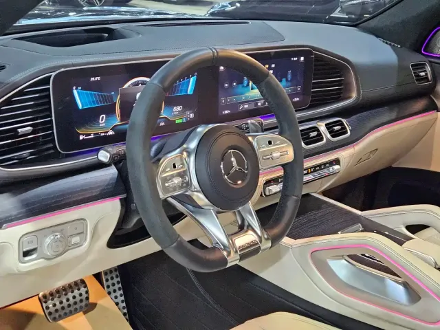 Mercedes-Benz GLS AMG — Фото автомобиля 12