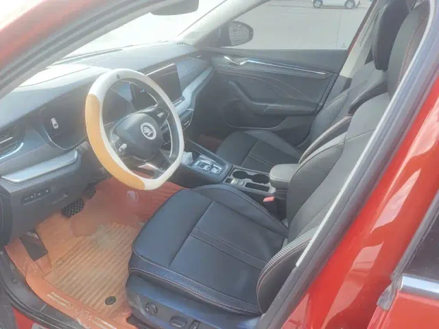 Skoda Octavia — Фото автомобиля 11