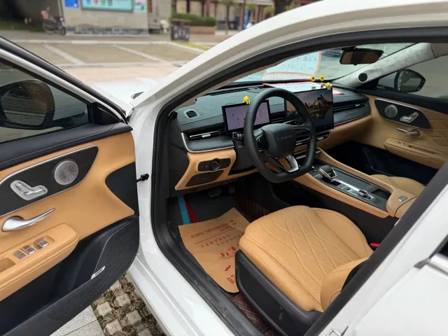 Chery Arrizo 8 PRO — Фото автомобиля 9