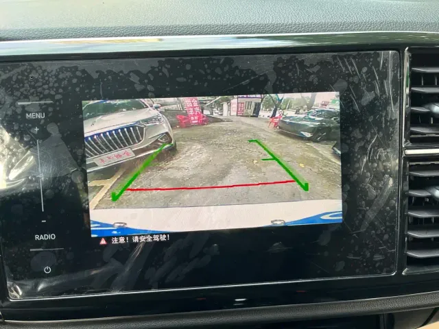 Jetta VS5 — Фото автомобиля 12