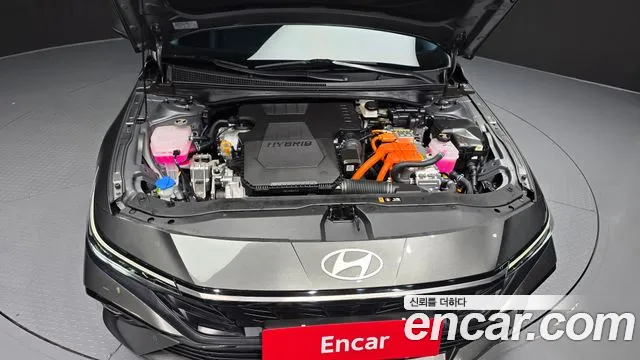 Hyundai Avante CN7 — Фото автомобиля 9
