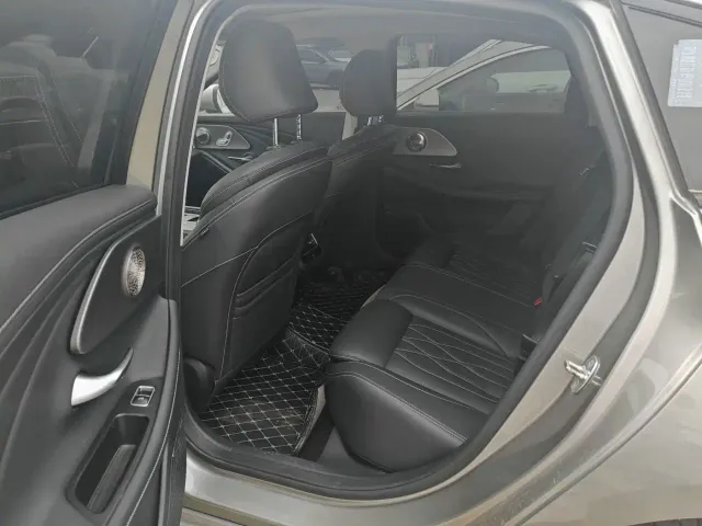 Chery Arrizo 8 — Фото автомобиля 5
