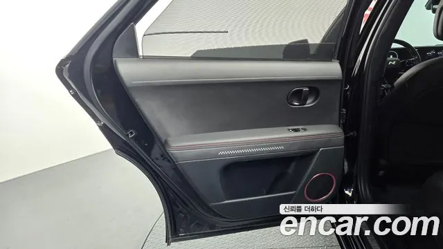 Hyundai Ioniq 5 — Фото автомобиля 14