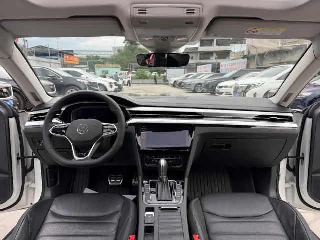 Volkswagen CC — Фото автомобиля 9