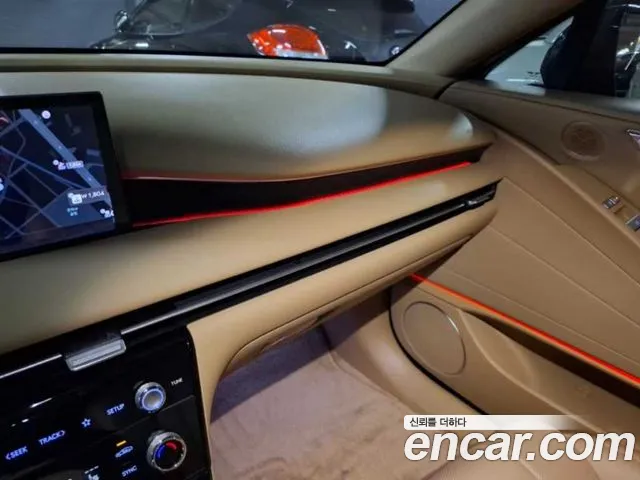 Genesis G80 RG3 — Фото автомобиля 11