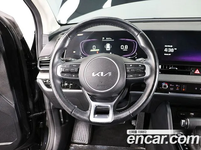 Kia Sportage Sportage 5-е поколение Дизель 2.0 4WD — Фото автомобиля 8