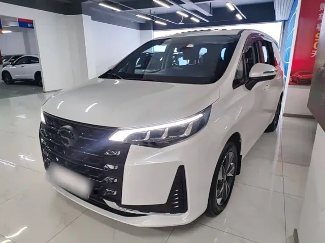 Фотография автомобиля — GAC Trumpchi M6