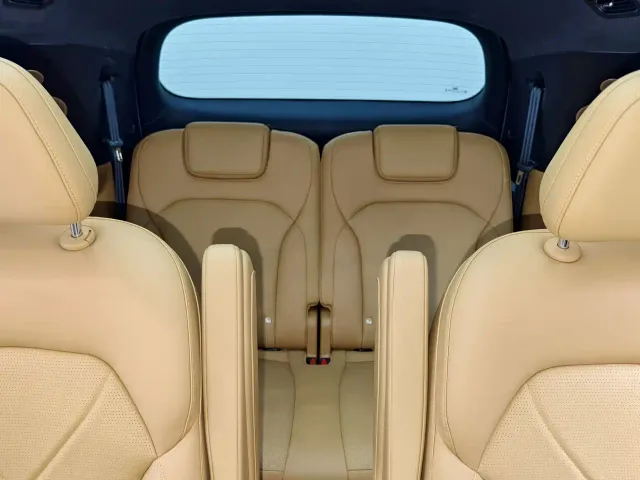 IM Motors LS8 — Фото автомобиля 24