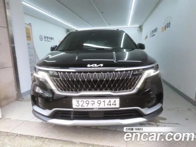Фотография автомобиля — Kia Carnival 4th Gen