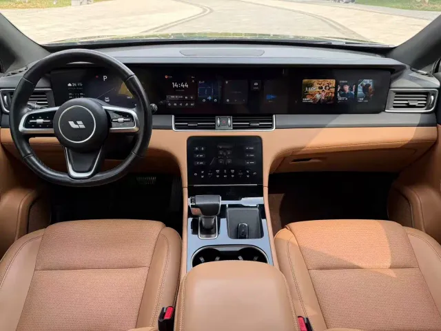 Li Auto ONE — Фото автомобиля 9