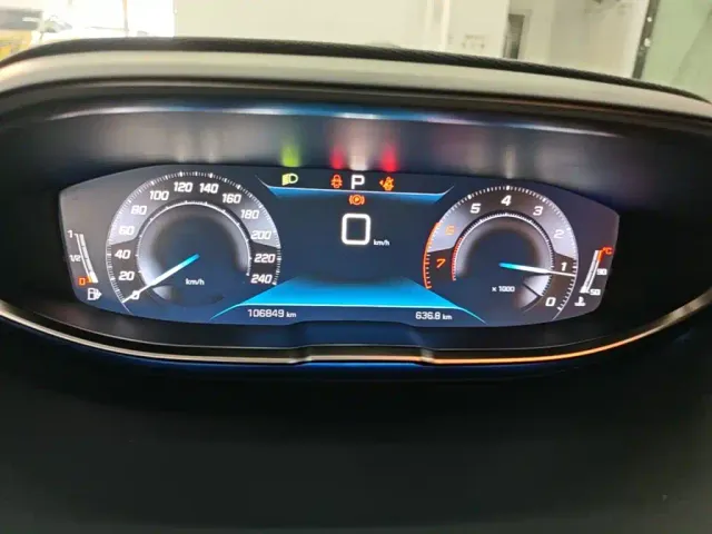 Peugeot 4008 — Фото автомобиля 11
