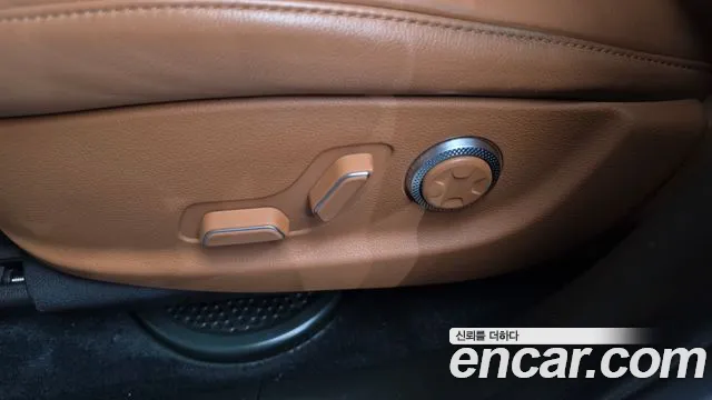 Genesis GV80 2.5T Бензин AWD — Фото автомобиля 29