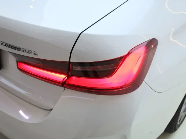 BMW i3 — Фото автомобиля 8