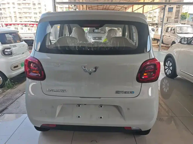 Wuling Hongguang Mini EV — Фото автомобиля 5