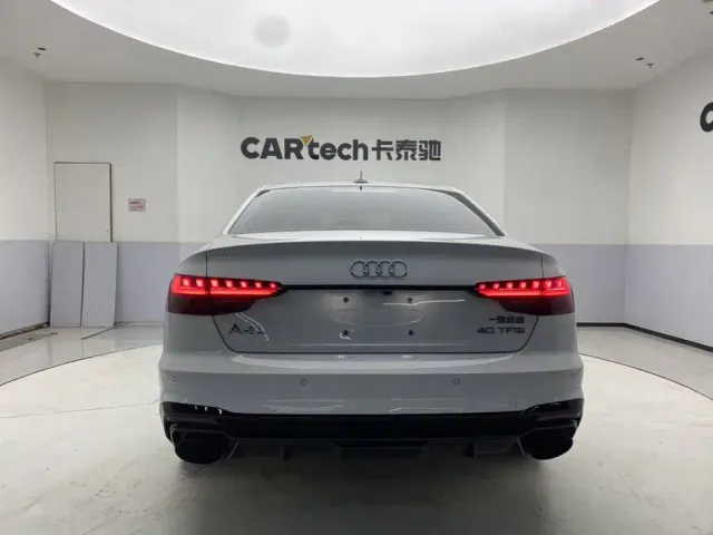 Audi A4L — Фото автомобиля 6