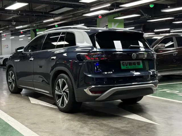 Volkswagen ID.6 Crozz — Фото автомобиля 18