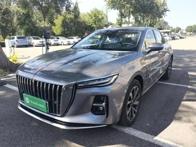 Фотография автомобиля — Hongqi H5 PHEV