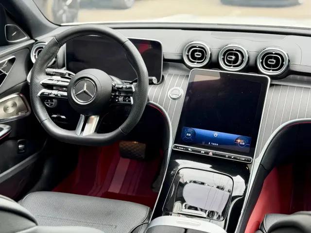 Mercedes-Benz C-Class — Фото автомобиля 19
