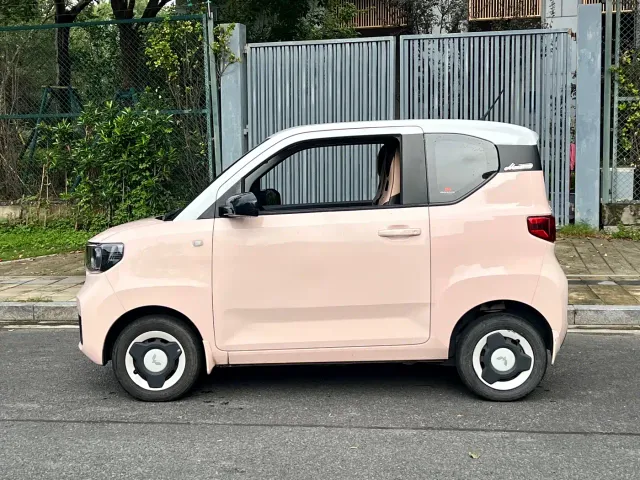 Wuling Hongguang Mini EV — Фото автомобиля 8