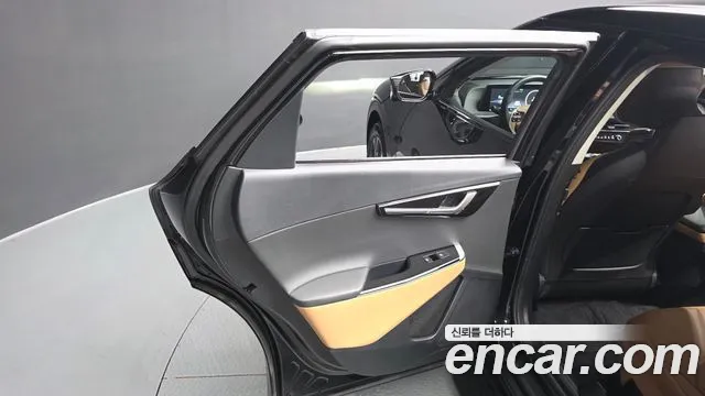 Kia EV6 — Фото автомобиля 13