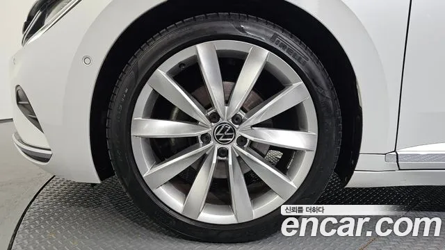 Volkswagen Arteon Arteon 2.0 TDI Prestige — Фото автомобиля 3