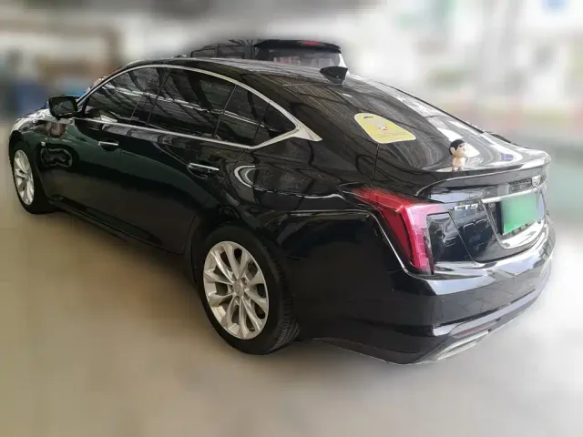 Cadillac CT5 — Фото автомобиля 4