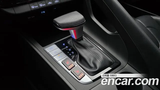 Hyundai Avante — Фото автомобиля 12