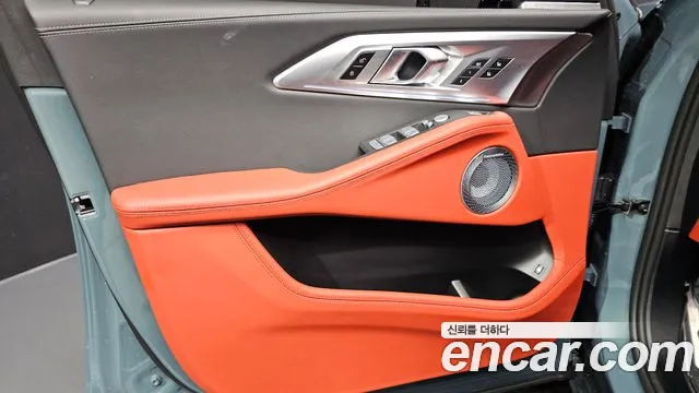 BMW XM — Фото автомобиля 23