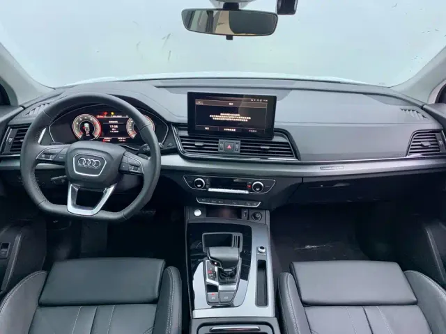 Audi Q5L — Фото автомобиля 17