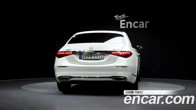 Mercedes-Benz S-Class — Фото автомобиля 4