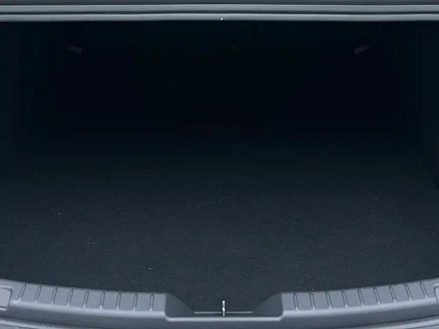 Mazda Axela — Фото автомобиля 19