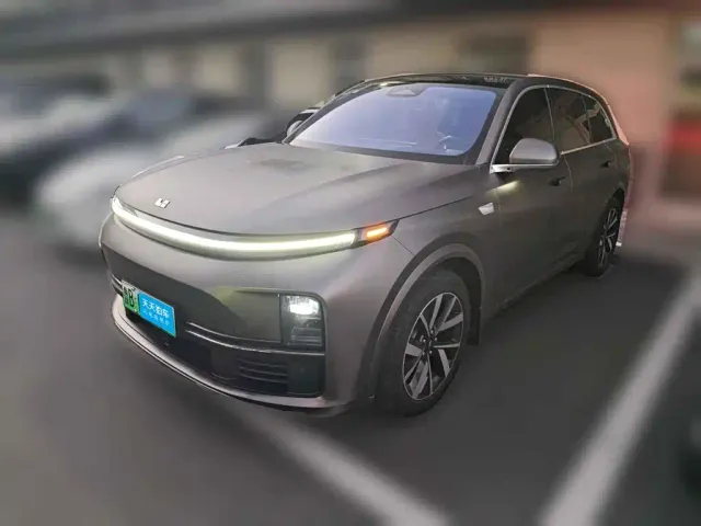 Фотография автомобиля — Li Auto L7