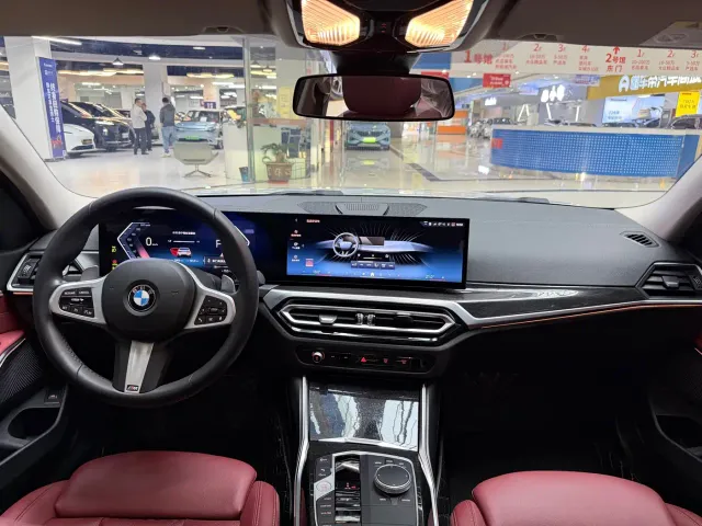 BMW 3 Series — Фото автомобиля 8