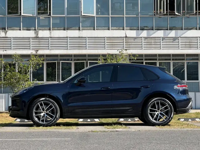 Porsche Macan — Фото автомобиля 7