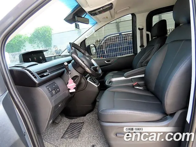 Hyundai Staria Staria L3.5 Карго 5 мест — Фото автомобиля 5